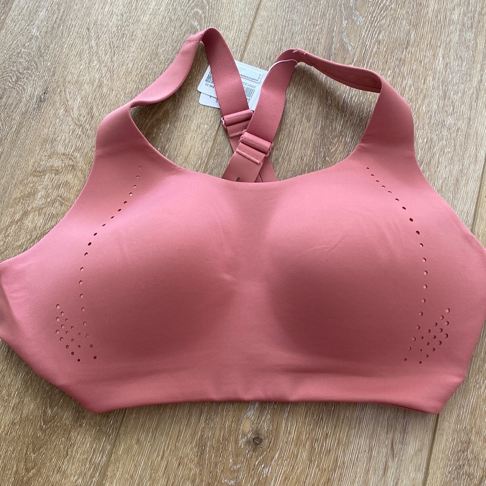 Lululemon air support bra